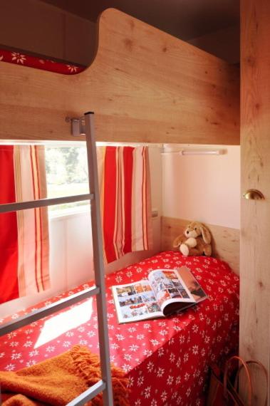 Wooden Caravan image 2