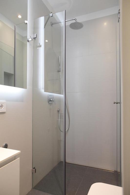 Studio Apartment with Terrace image 2