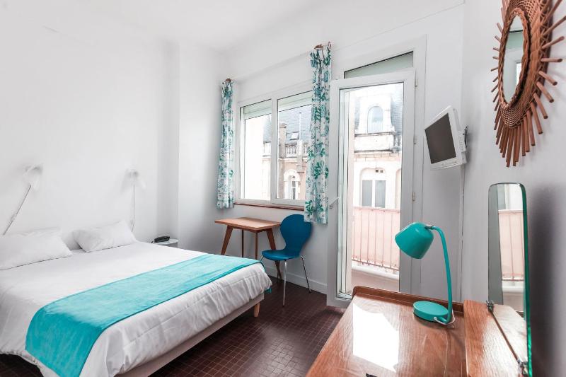 Hotel Le Trident Thyrsé - image 11