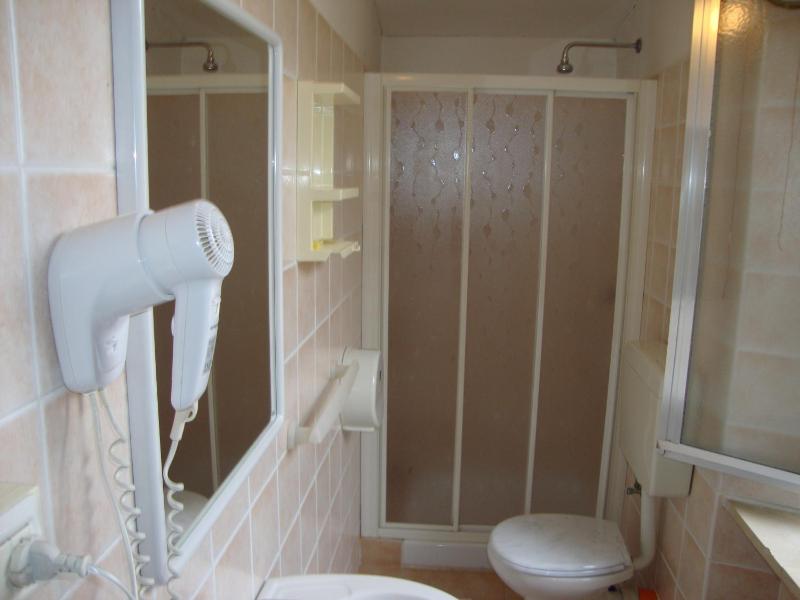 Triple Room image 2