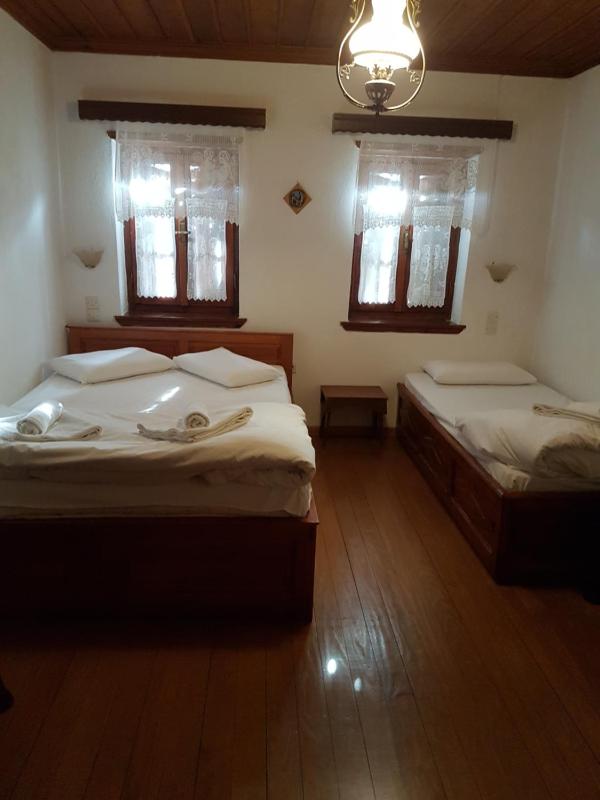 Standard Double Room with Garden View image 1