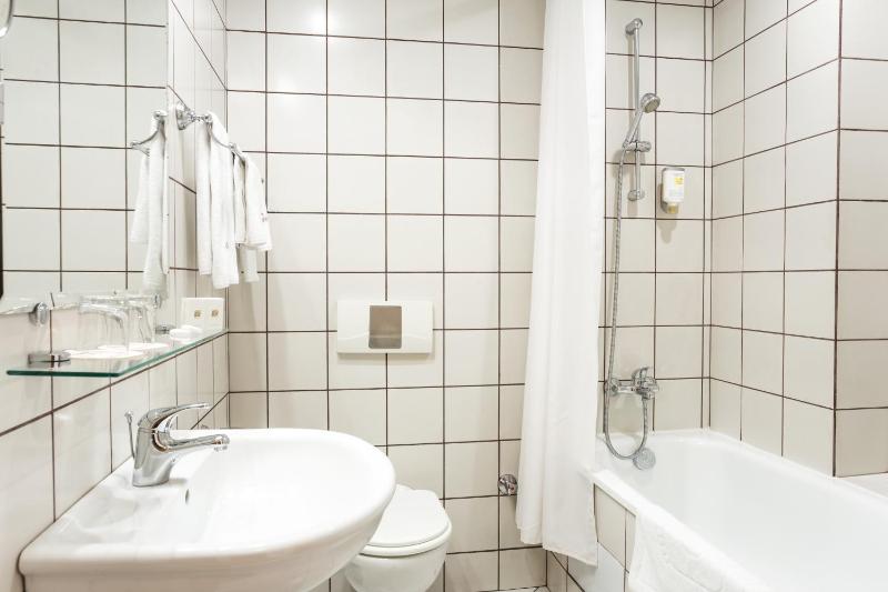 Suite image 3