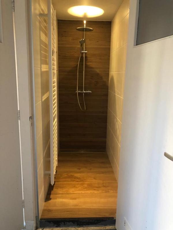 Double or Twin Room with Shared Bathroom image 2