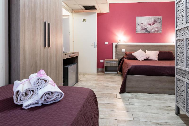 ORCHIDEA HOUSE FIUMICINO two - image 18