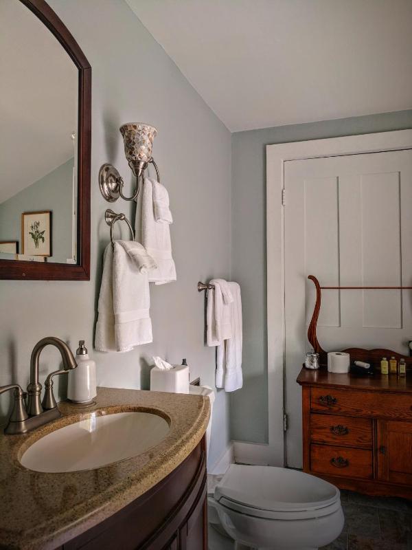 Double Room with Private Bathroom image 2