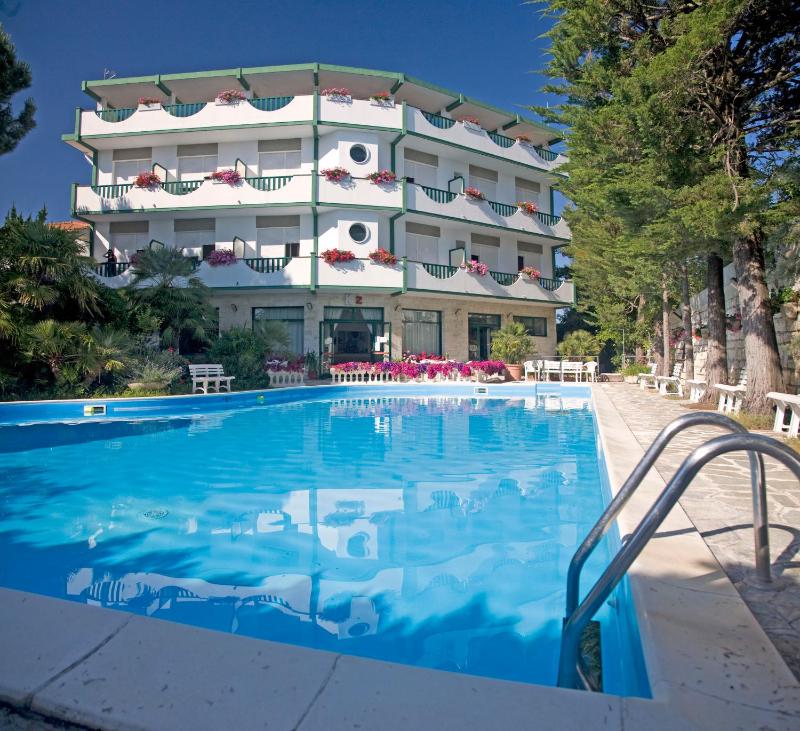 Hotel K2 - image 7