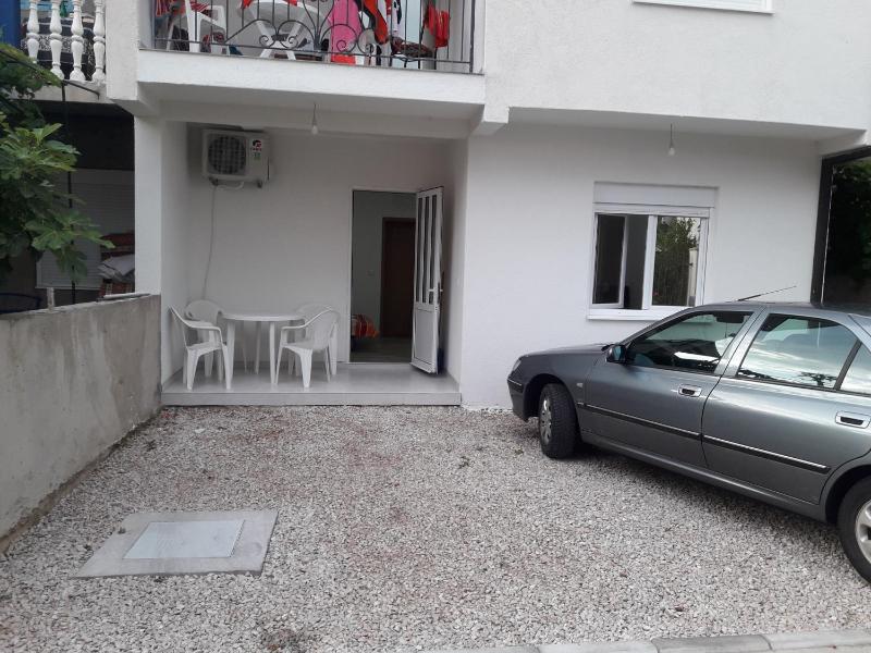 Apartment - Ground Floor image 4