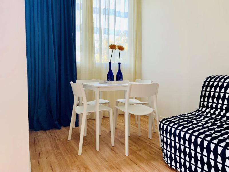 Front Lake Apartment Bardolino - image 3