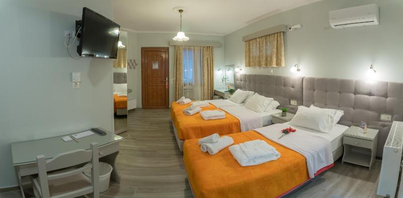Triple Room image 2