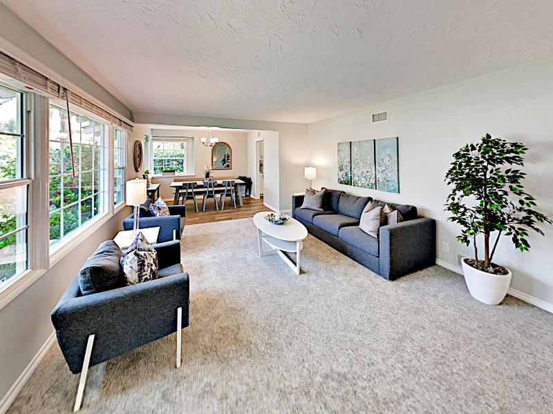 Three-Bedroom House image 1