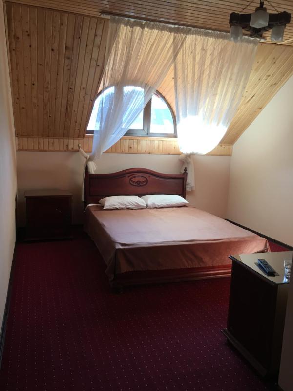 Double Room image 2