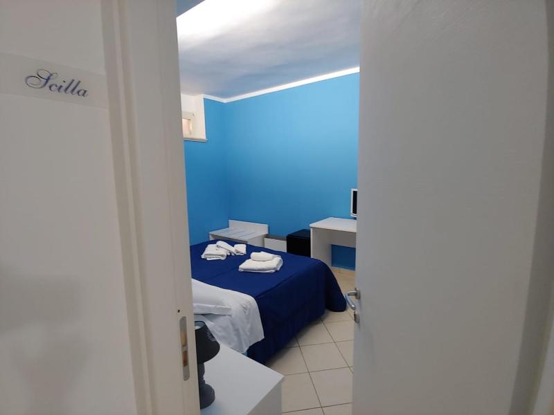 Double Room - Basement image 1