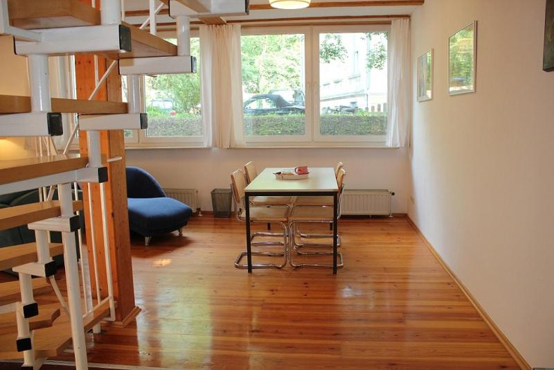 Apartment - Split Level image 2
