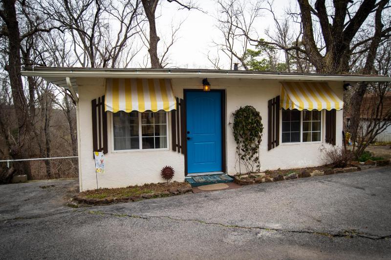 Basecamp Cottage image 3