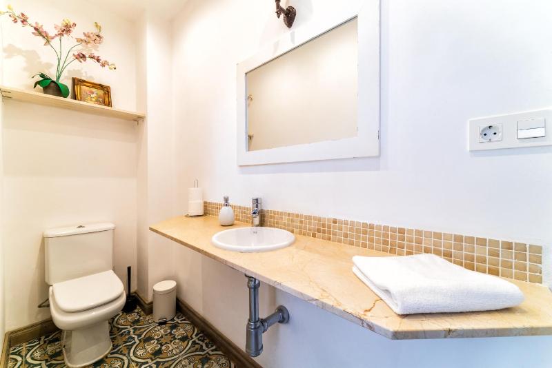 Apartment image 4
