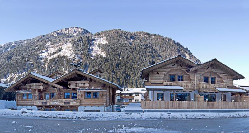 Chalet image 3