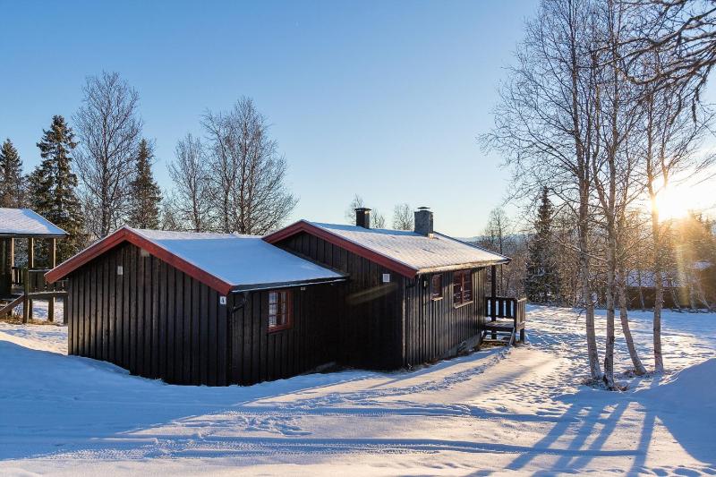 Cottage (6 Adults) image 4