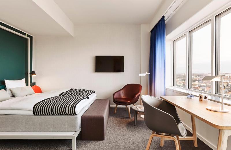 Business Double Room - Non-Smoking image 1