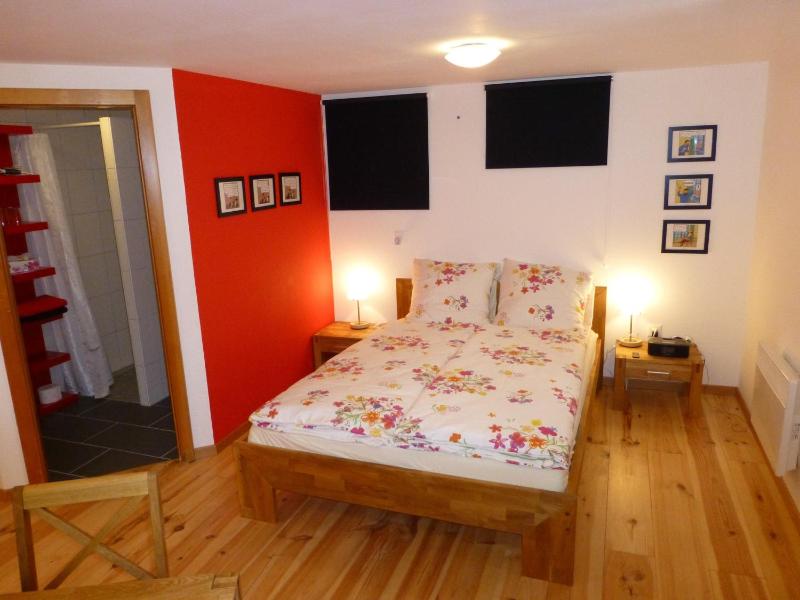 Double Room image 3