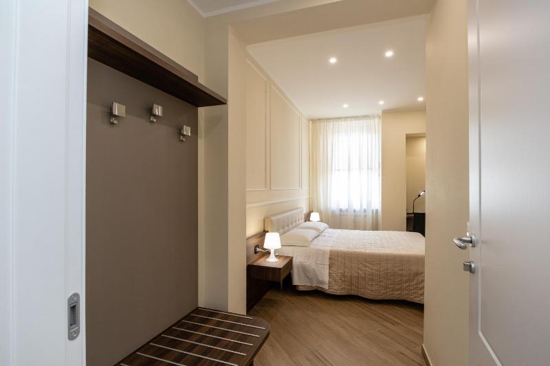 Deluxe Double Room with Castle View image 3