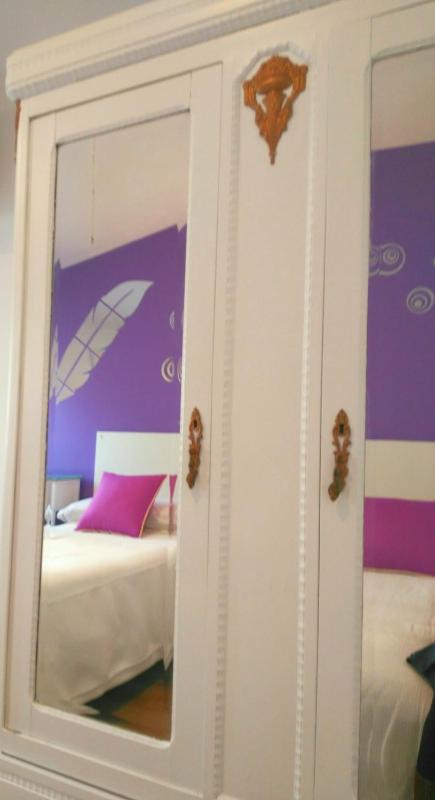 Double or Twin Room image 4