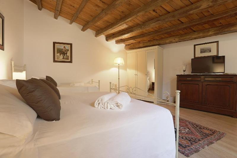 Atenea Luxury Suites - Atenea Collection - image 17
