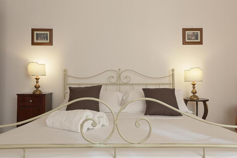 Atenea Luxury Suites - Atenea Collection - image 24