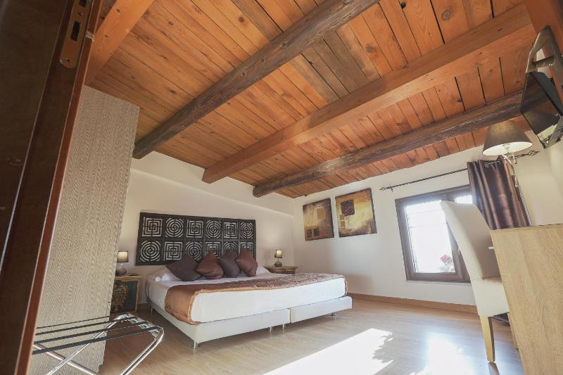 Atenea Luxury Suites - Atenea Collection - image 14