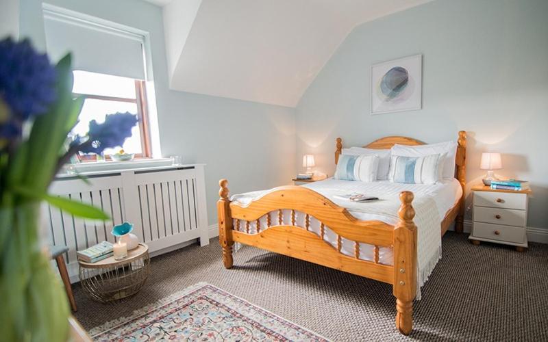Deluxe Double Room image 2