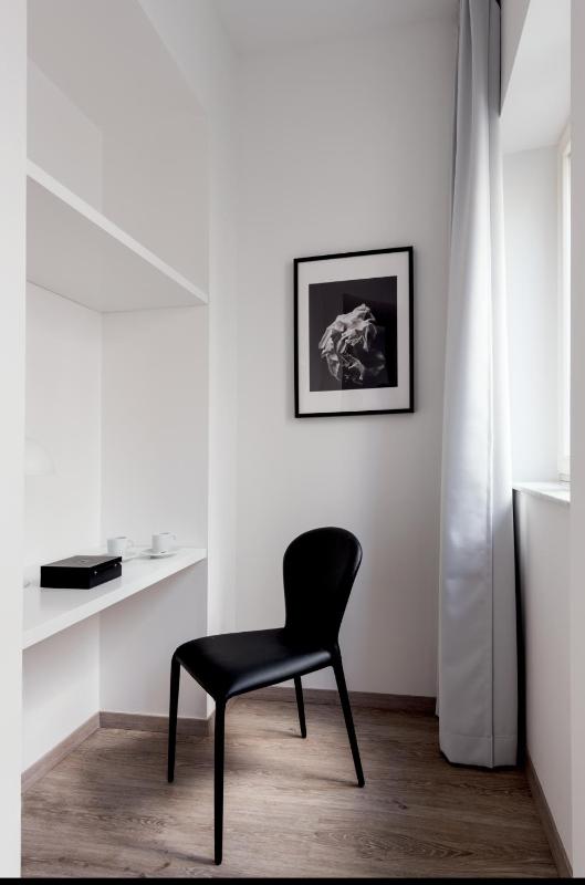 Apartment image 4