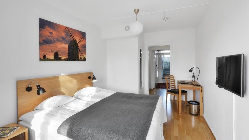 Standard Double Room image 1