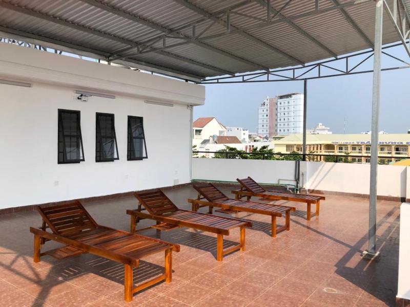 Queenie House - image 9