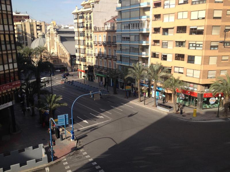 Apartment Rambla Alicante - image 13