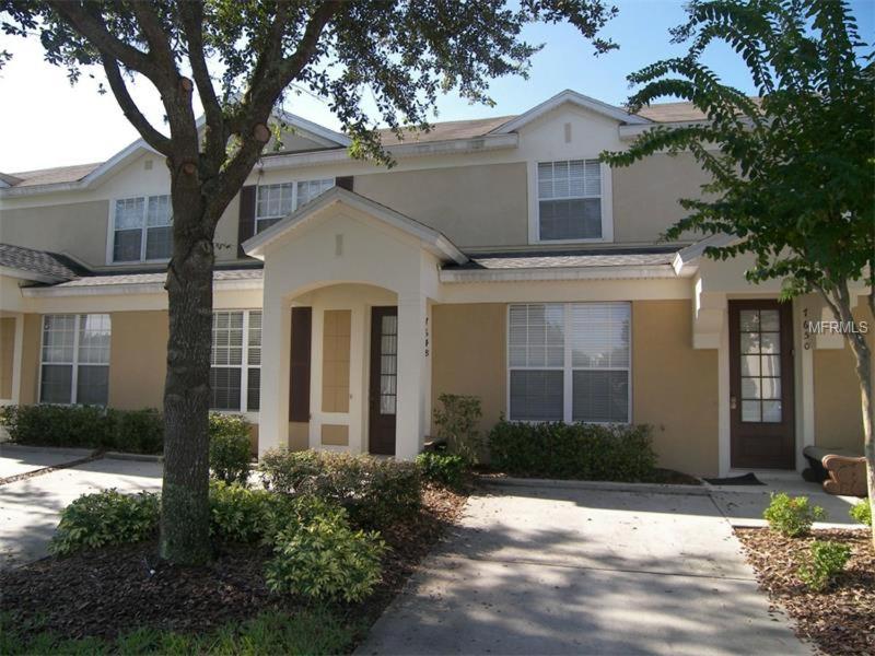 Three-Bedroom Townhouse image 3