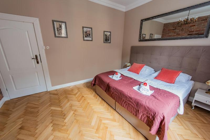 Old Town Boutique Rooms - image 21