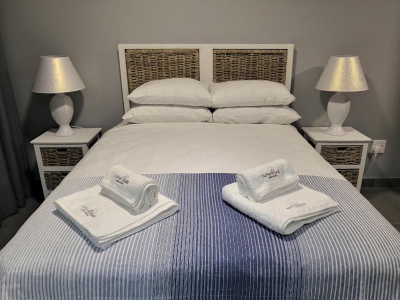 Deluxe Double Room with Shower image 3