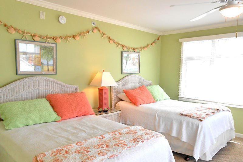 Four-Bedroom Apartment image 4