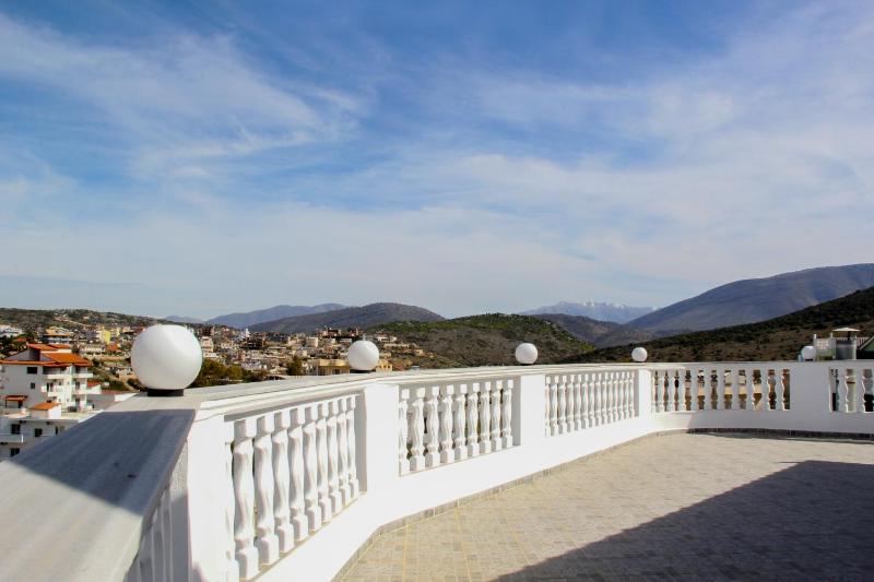 Hotel Ronaldo - image 7