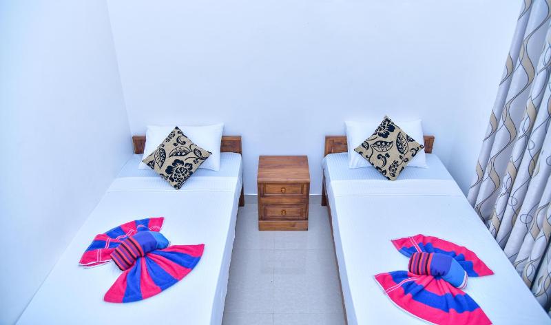 Golden Pearl Private Villa Tangalle - image 23