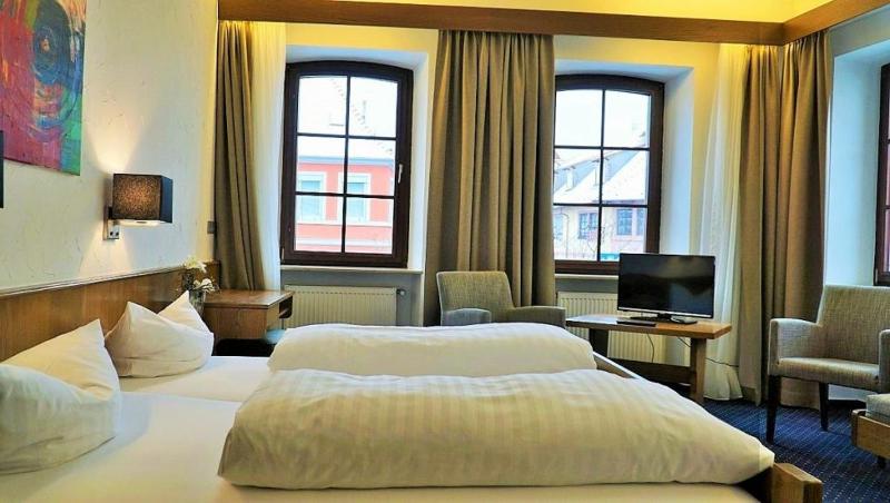 Superior Double Room image 1