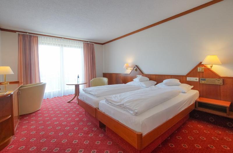 Comfort Double Room with River View image 2