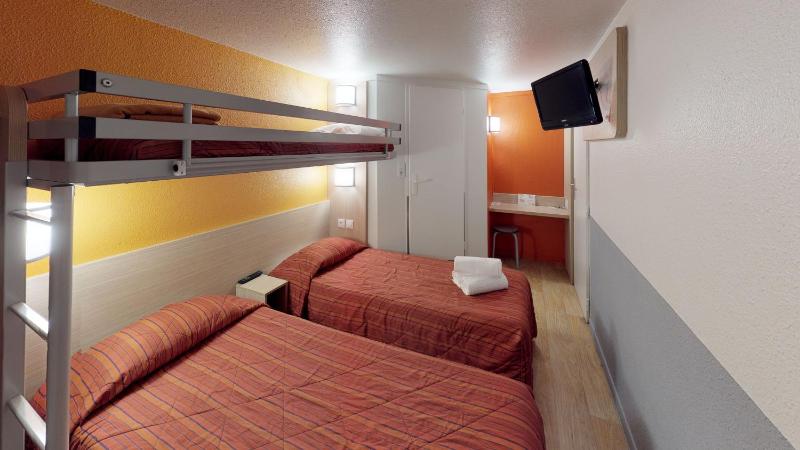 Triple Room image 3