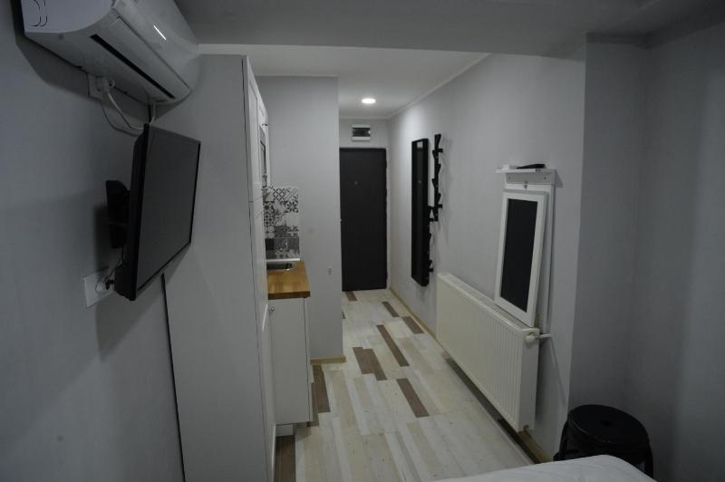 Junior Studio image 4