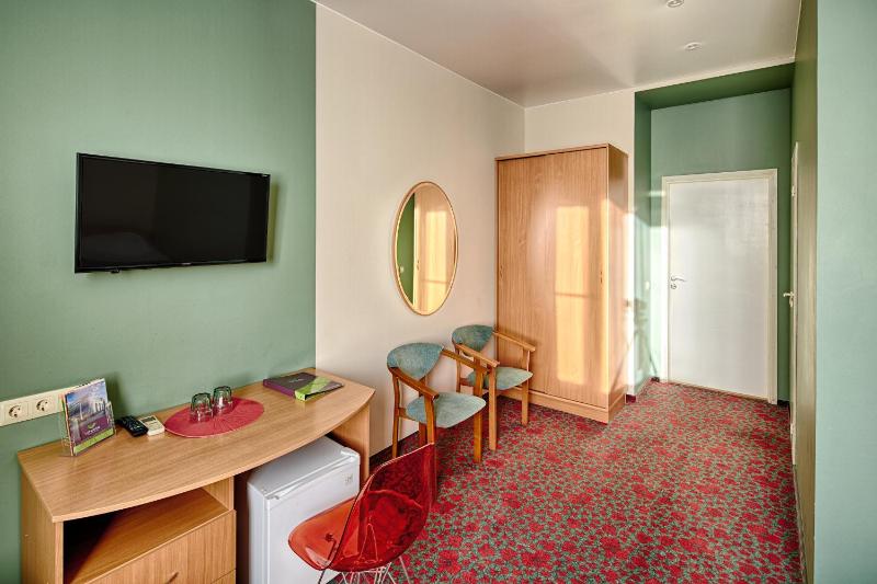Triple Room image 1