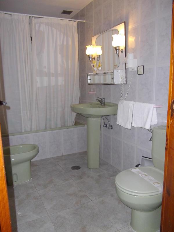 Triple Room image 4