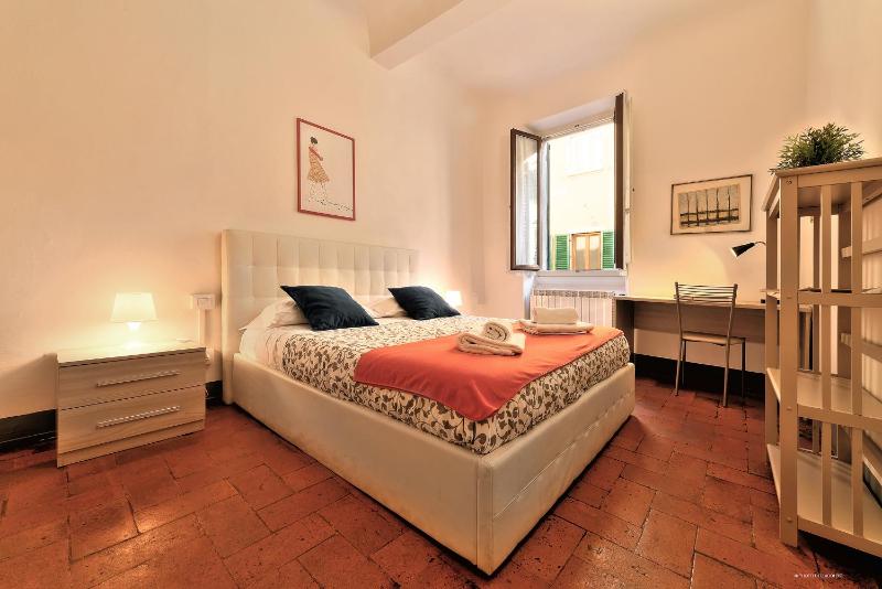 Wine Apartments Florence Colorino - image 8