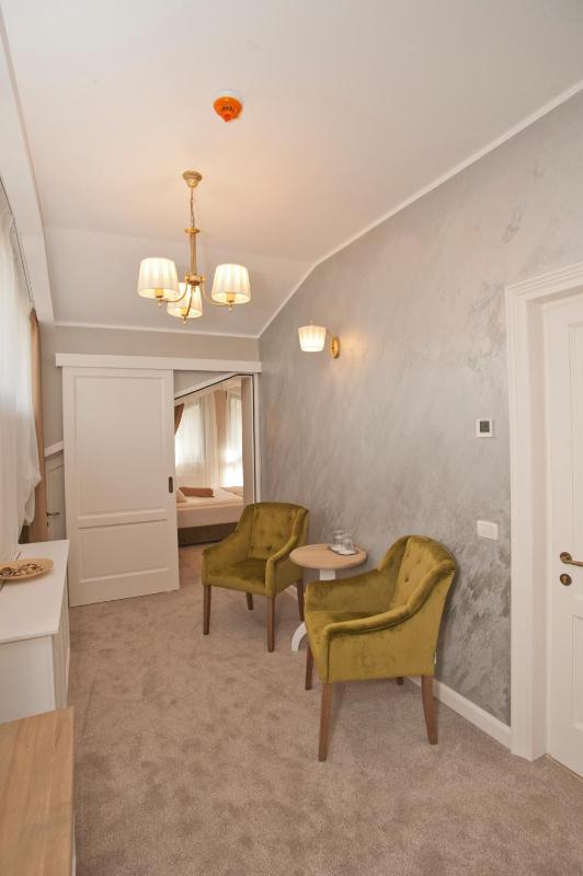 Two-Bedroom Suite image 2