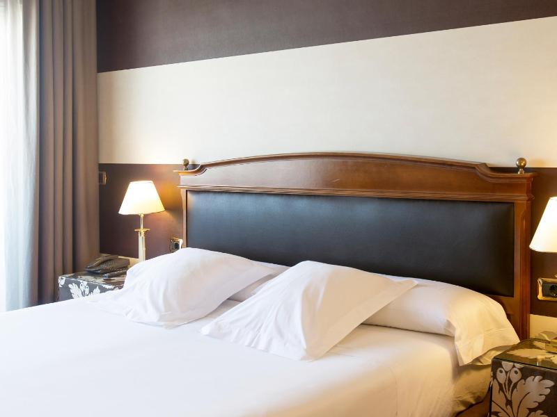 Ipanema Hotel by gaiarooms - image 6