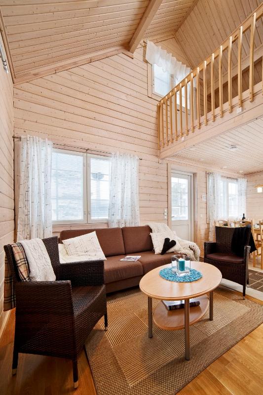 Two-Bedroom Cottage with Sauna image 4