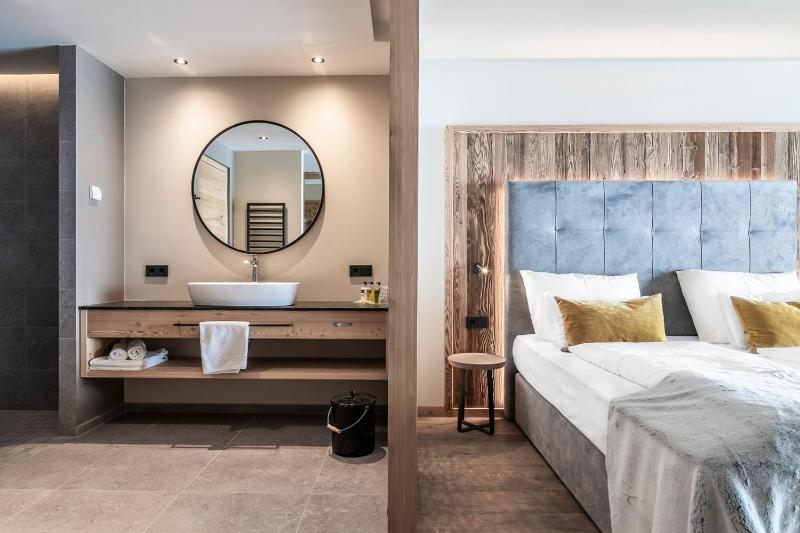 Suite image 2
